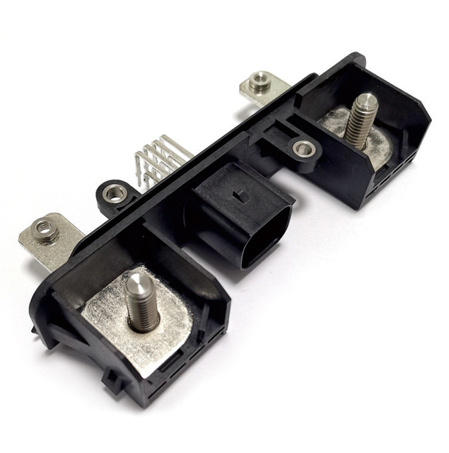 Combined power connector-(2+8) core